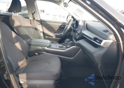 2021 Toyota Highlander L из США, поврежденный, VIN 5TDCZRAH5MS082175